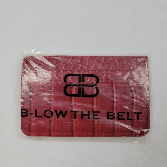 NWT B-Low the Belt red vegan leather croc card case - Picture 3 of 4